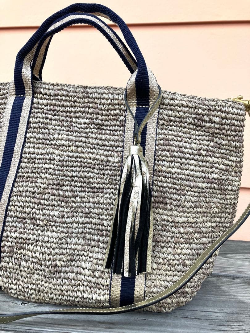 VIOLAd'ORO✨ヴィオラドーロ　ラフィア　かごバッグ　ショルダーバッグ