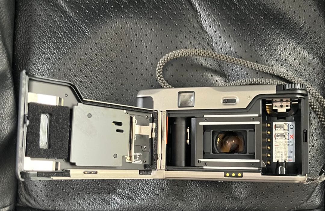 ジャンク CONTAX TVS コンパクトフィルムカメラ コンタックス