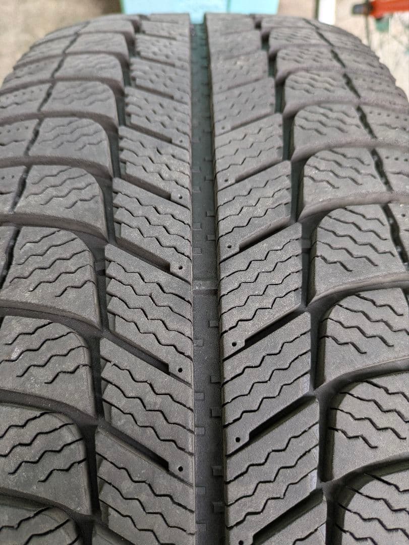 17インチ バリ山ミシュランスタッドレスタイヤ付きホイールセット