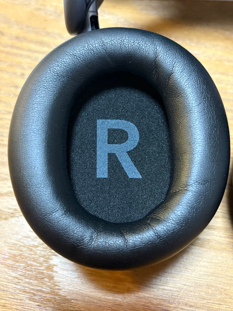 美品 Soundcore Space One Pro ワイヤレスヘッドホン