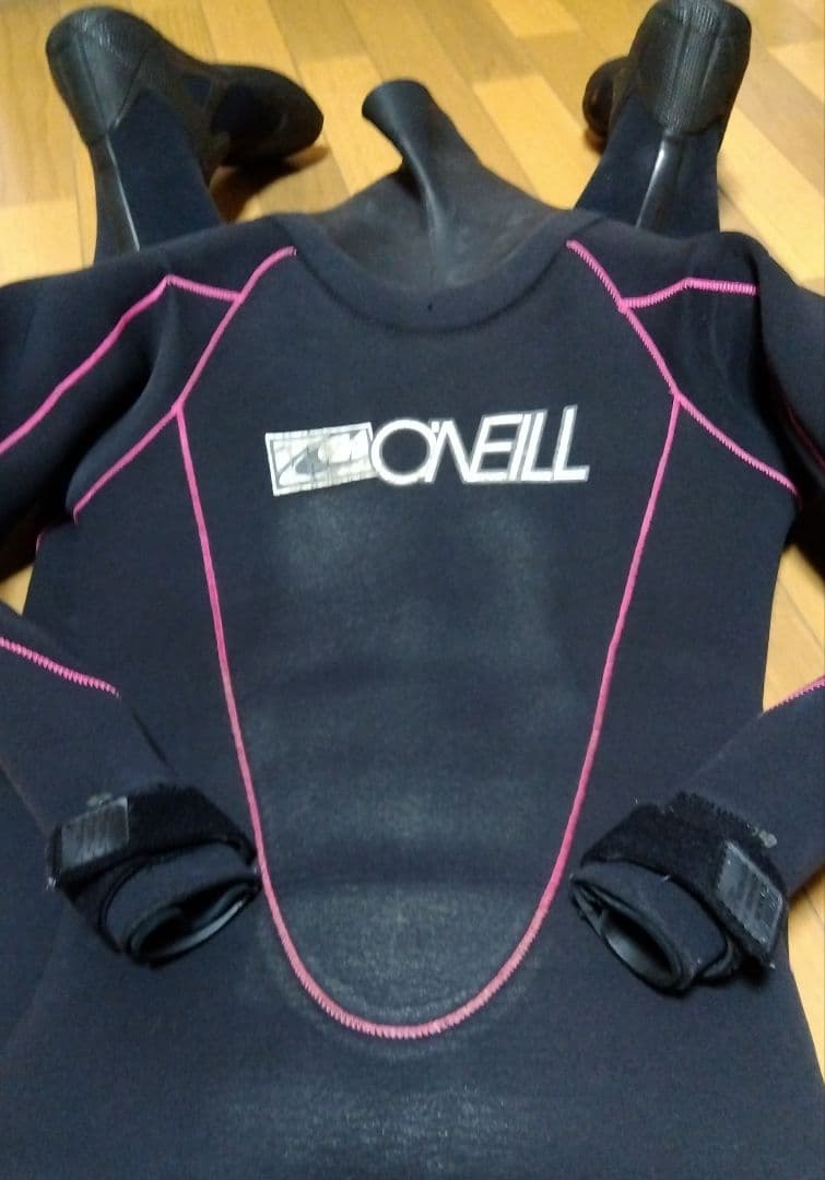 O'Neill 《オニール》ドライスーツ（中古）メンズ ML相当