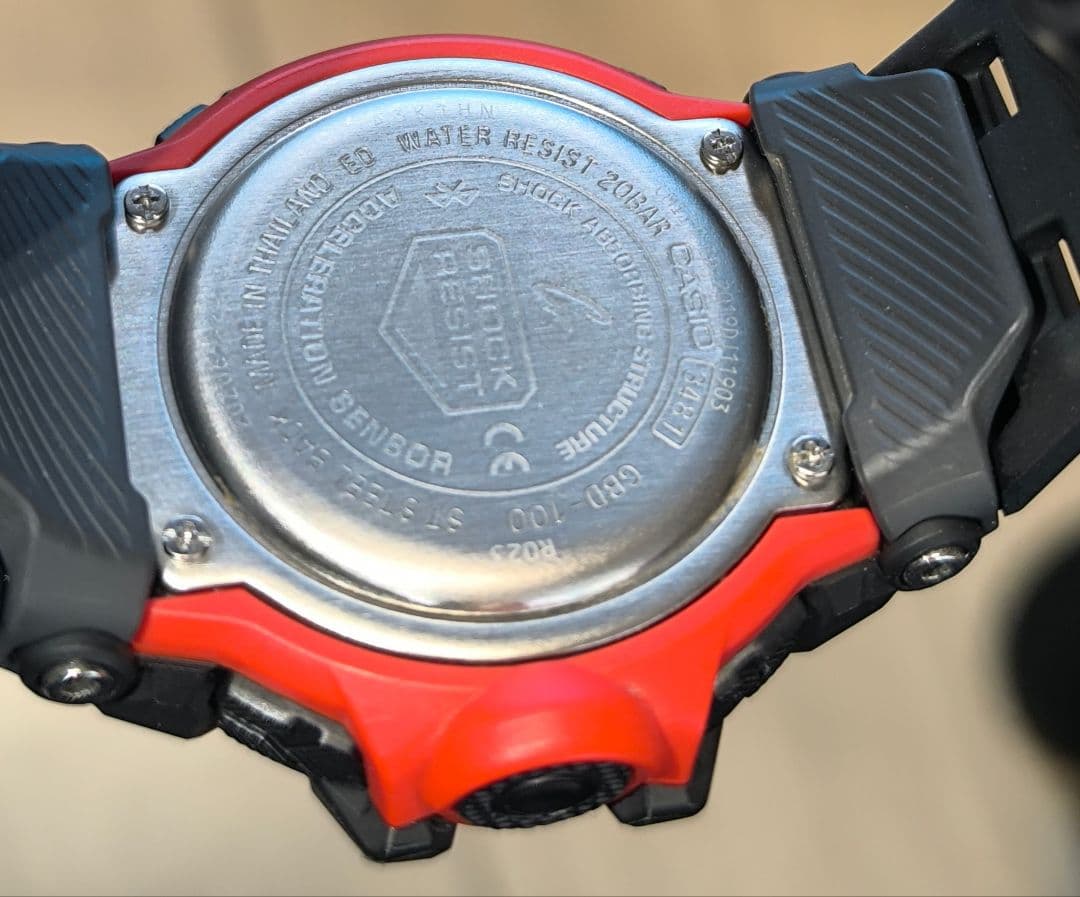 電池新品 美品 G-SHOCK G-SQUAD GBD-100-1JF