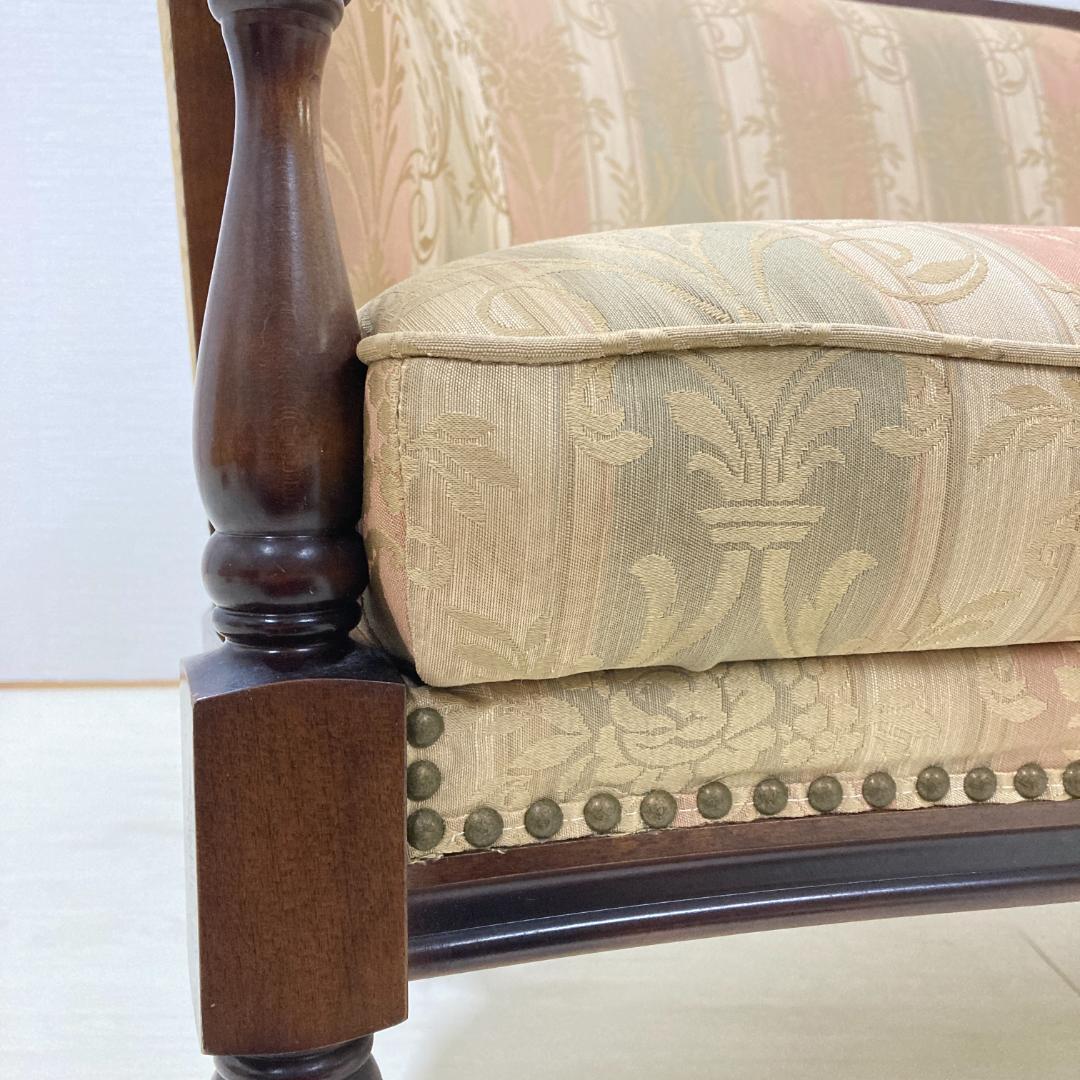 【マルニ】ケントコート KENT COURT　２人掛けソファ　鋲打ち　クラシック