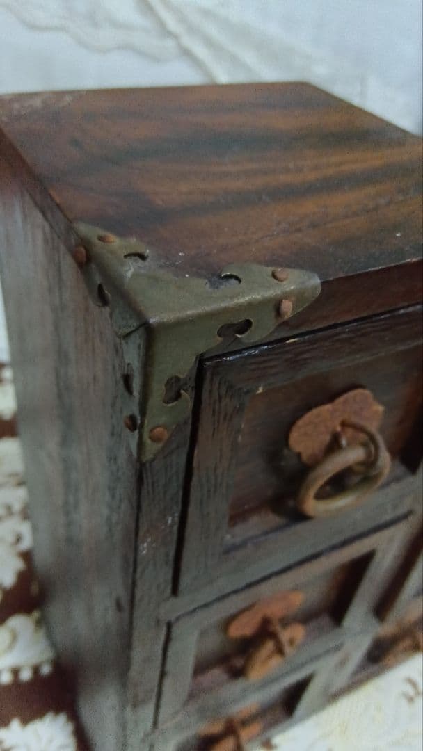 古道具　アンティーク　雑貨　和箪笥　木製引き出し　小物入れ　昭和レトロ　木箱