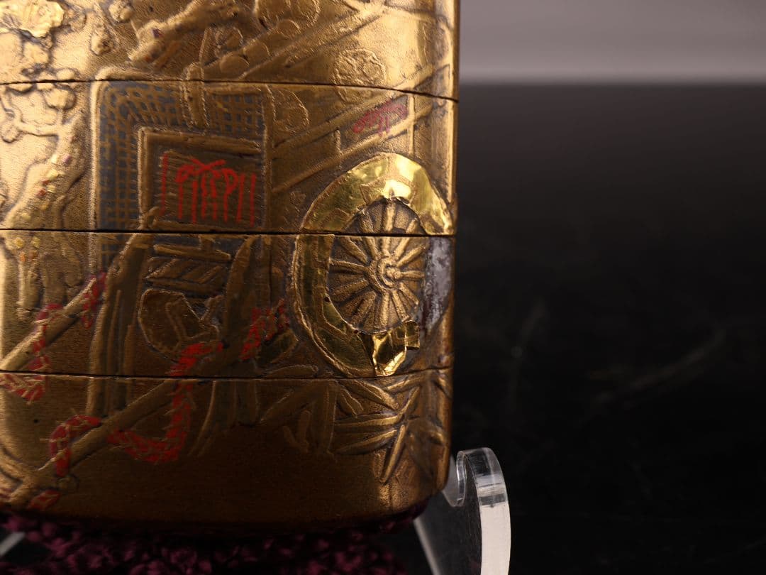 K1059 蒔絵印籠 御所車 菊草文 金象嵌 五段 傷有【＾＝