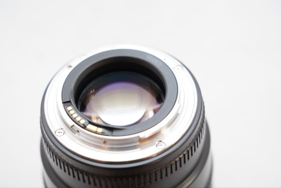 キャノン EF 35㎜ F=1:1.4 L USM　大人気の広角・大口径レンズ