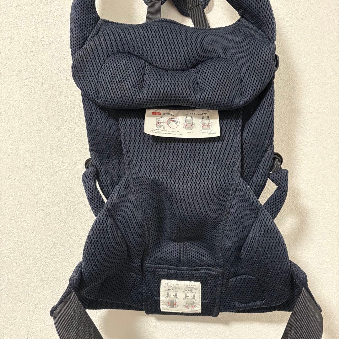 美品✨清潔✨手洗い済✨エールべべ ベビーキャリア　メッシュコンパクト