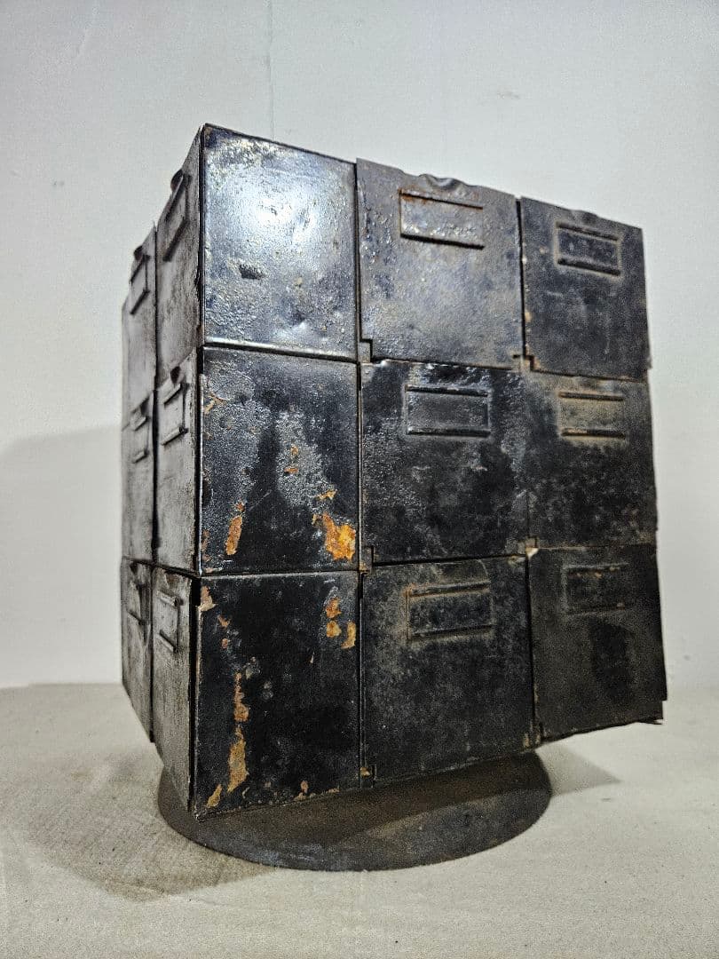 USヴィンテージ アイアンのロータリーボックス インダストリアル パーツケース