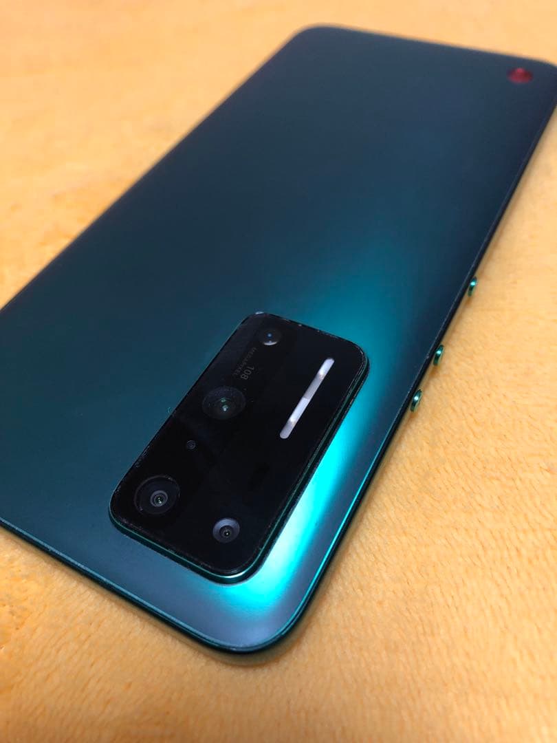 Smartisan nut R2 12+256G と　TNT Go セット