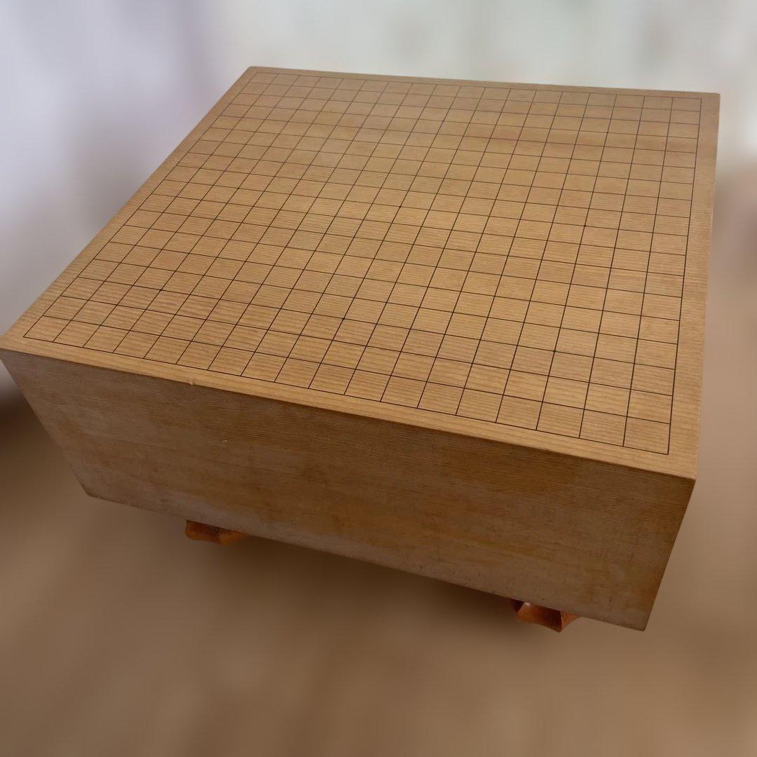 碁盤と碁石　￼ 455×425×305mm 足￼付き