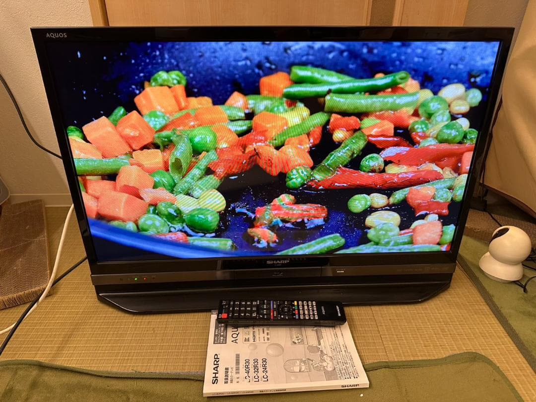 SHARP 32型　テレビ LC-32R30 2018年製 HDD内蔵　超美品！