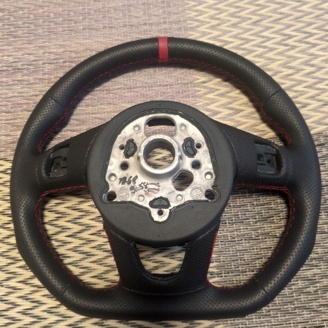 アウディaudi ステアリング・ハンドル RS3