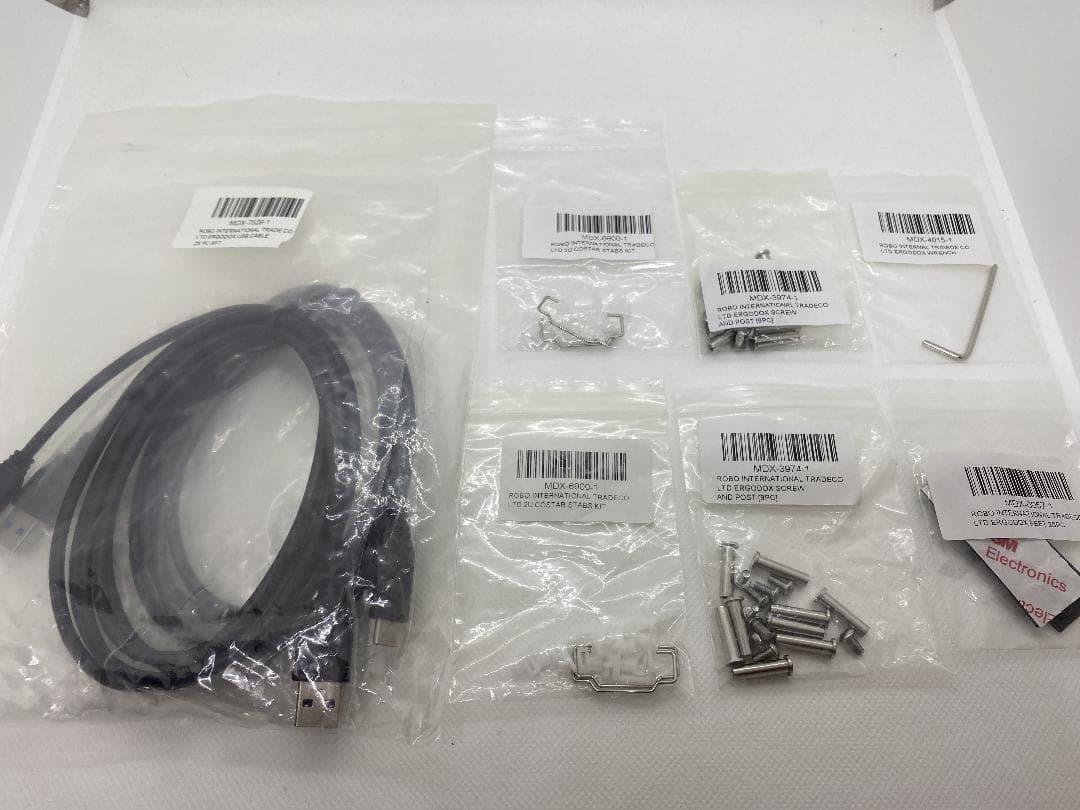 Infinity ErgoDox 左右分割型メカニカルキーボード組み立てキット