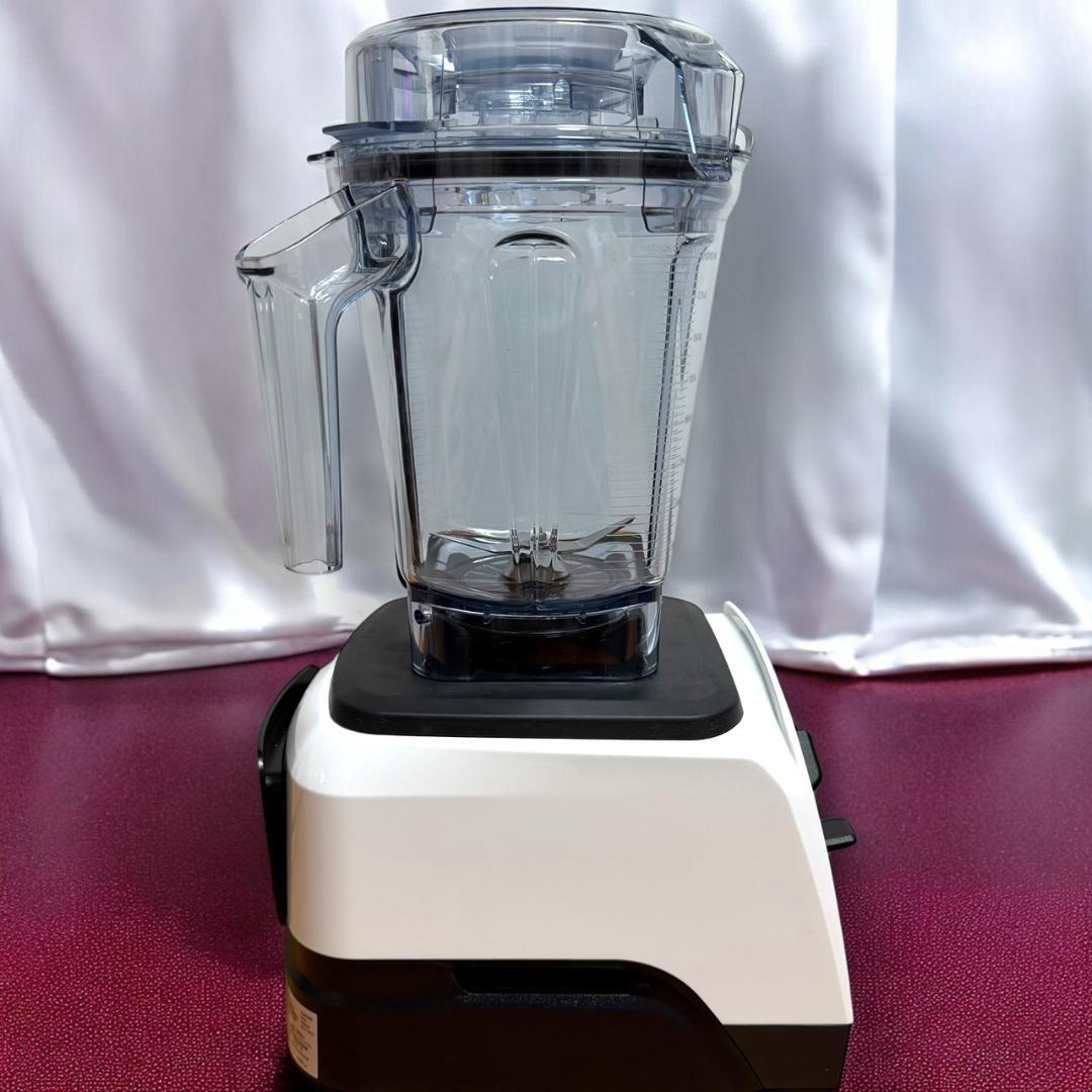 ほぼ未使用品 VitaMix V1200i ホワイト ブレンダー 2Lコンテナ