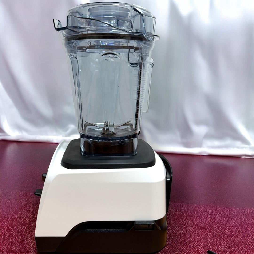 ほぼ未使用品 VitaMix V1200i ホワイト ブレンダー 2Lコンテナ