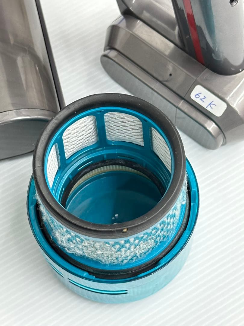 2024年製　ダイソン　掃除機　SV21 本体　ヘッド　パイプ　充電器　セット