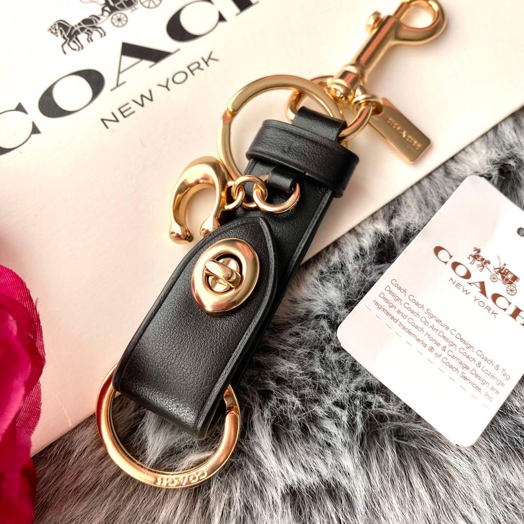 新品☆COACH コーチ　ブラック バッグチャーム トリガースナップ キーリング