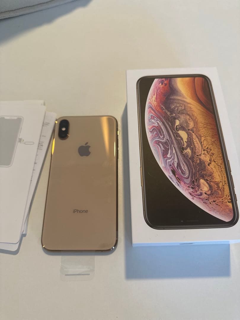 【新品未使用】iPhone Xs Gold 256GB
