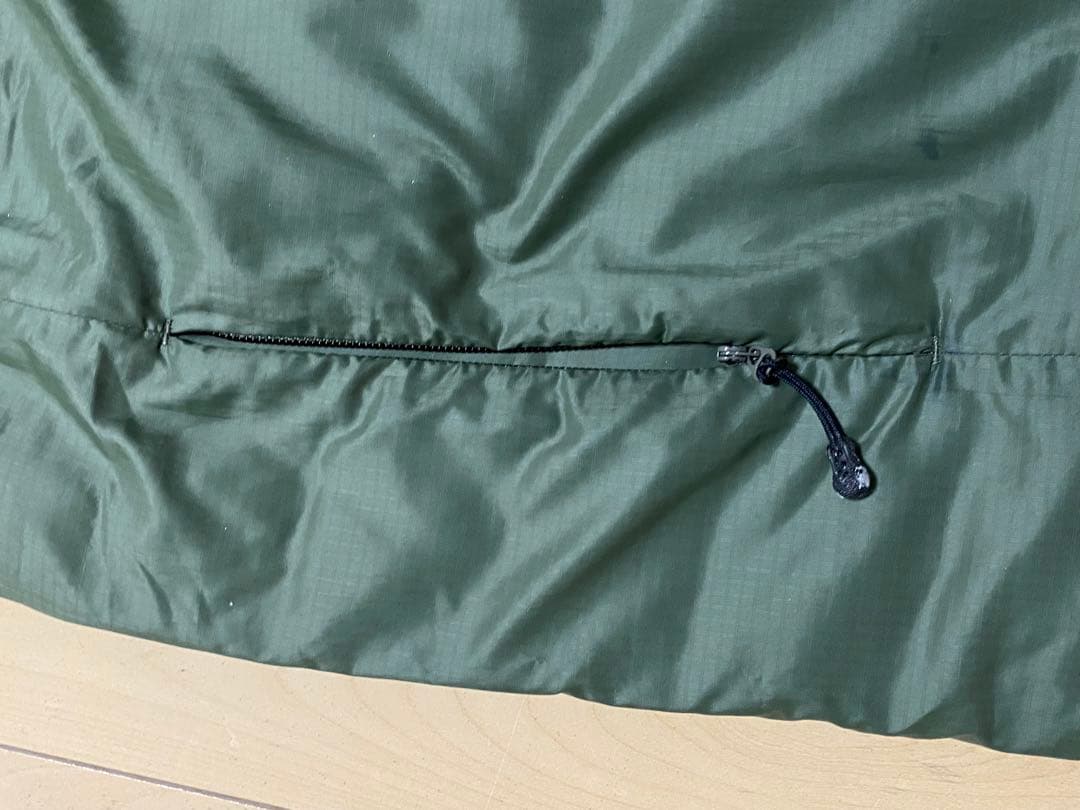 patagonia オリーブグリーン ダウンベストメンズL