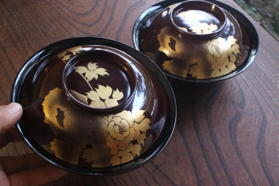 時代逸品！風情ある栗色漆に極上牡丹蝶蒔絵の映える大椀2点（検輪島塗蒔絵椀雑煮椀