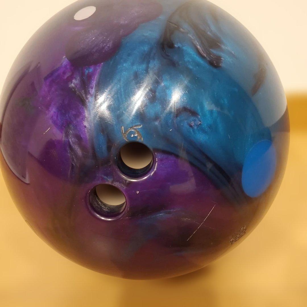 ASTRO PHYSIX ボウリングボール15ポンド