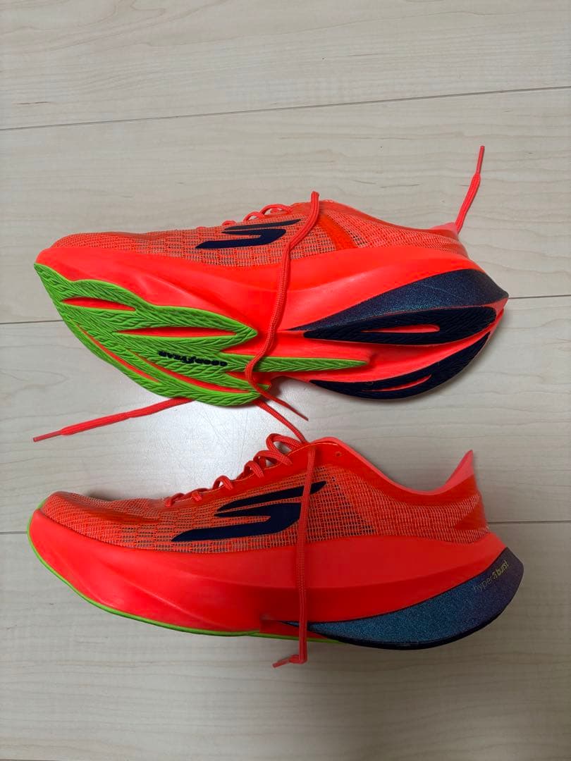 スケッチャーズ　エアロテンポ　27cm