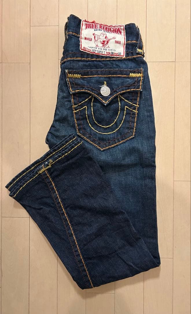 True Religion トゥルーレリジョンJOEY SUPER T 28