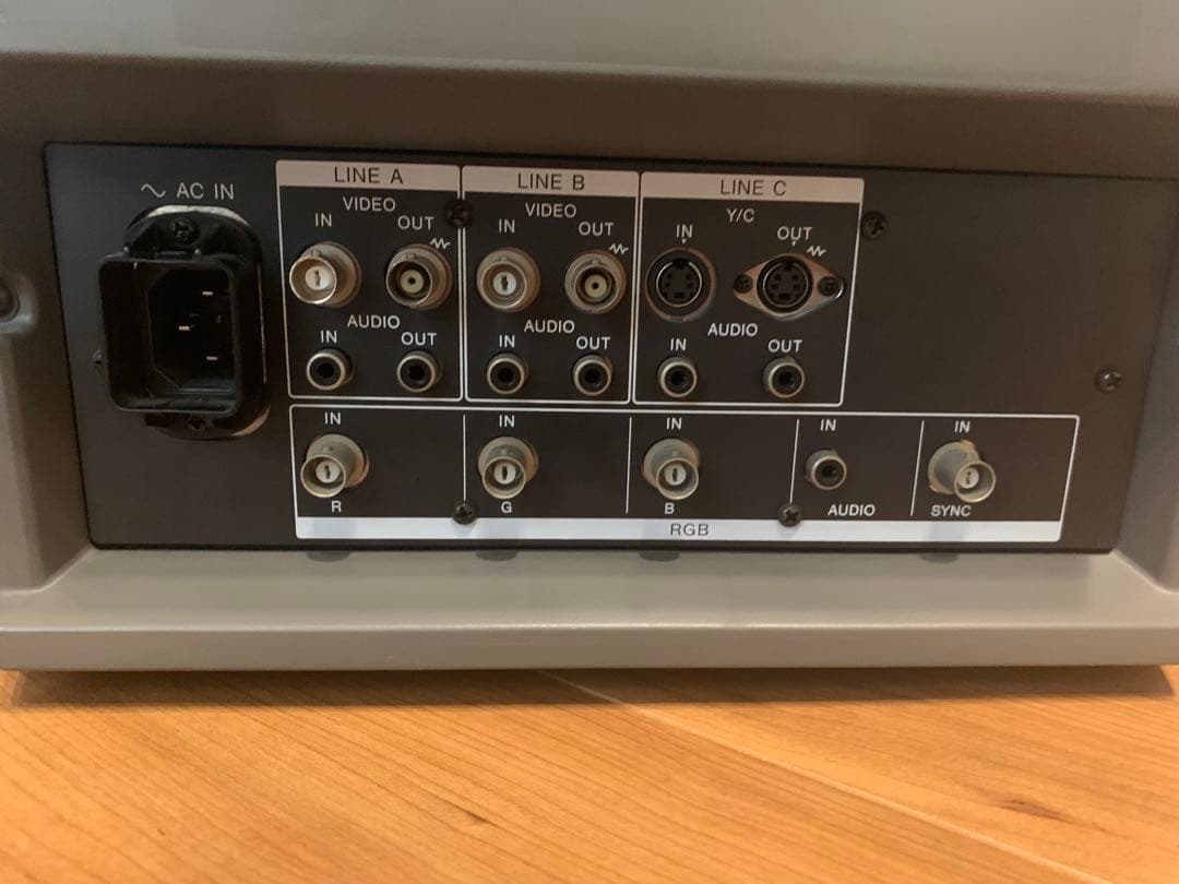 14型トリニトロンカラービデオピクチャーモニター PVM-14M1J SONY