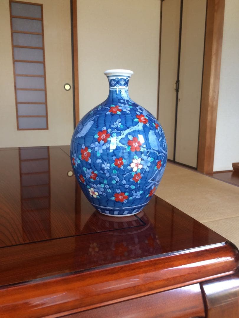 美山 花瓶 色鮮やかな花柄