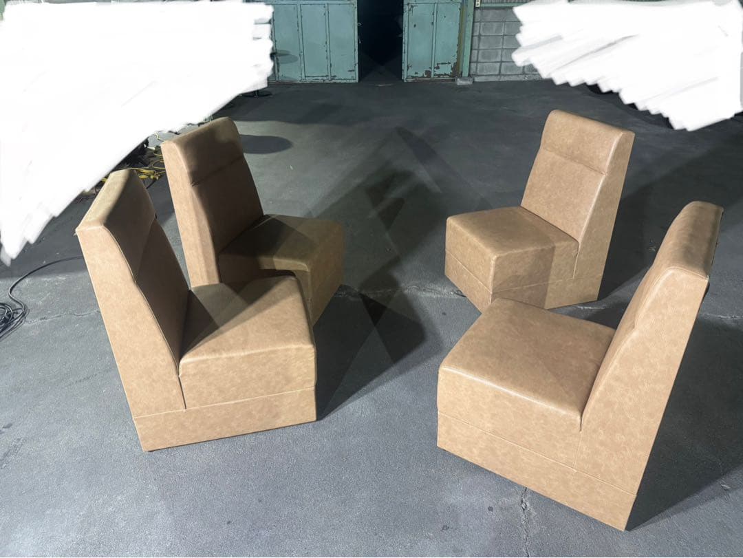 月末まで限定値下げ　ベージュ 合成皮革 ソファセット