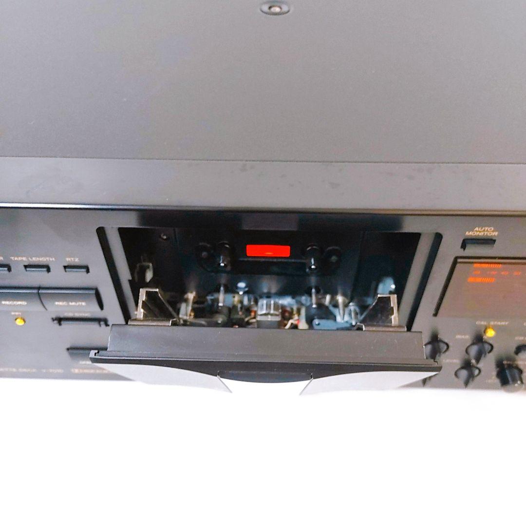 【完動品】TEAC ティアック V-7010 3ヘッドカセットデッキ