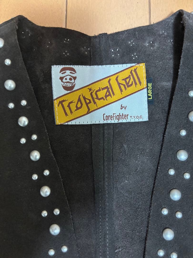 Corefighter スタッズベスト