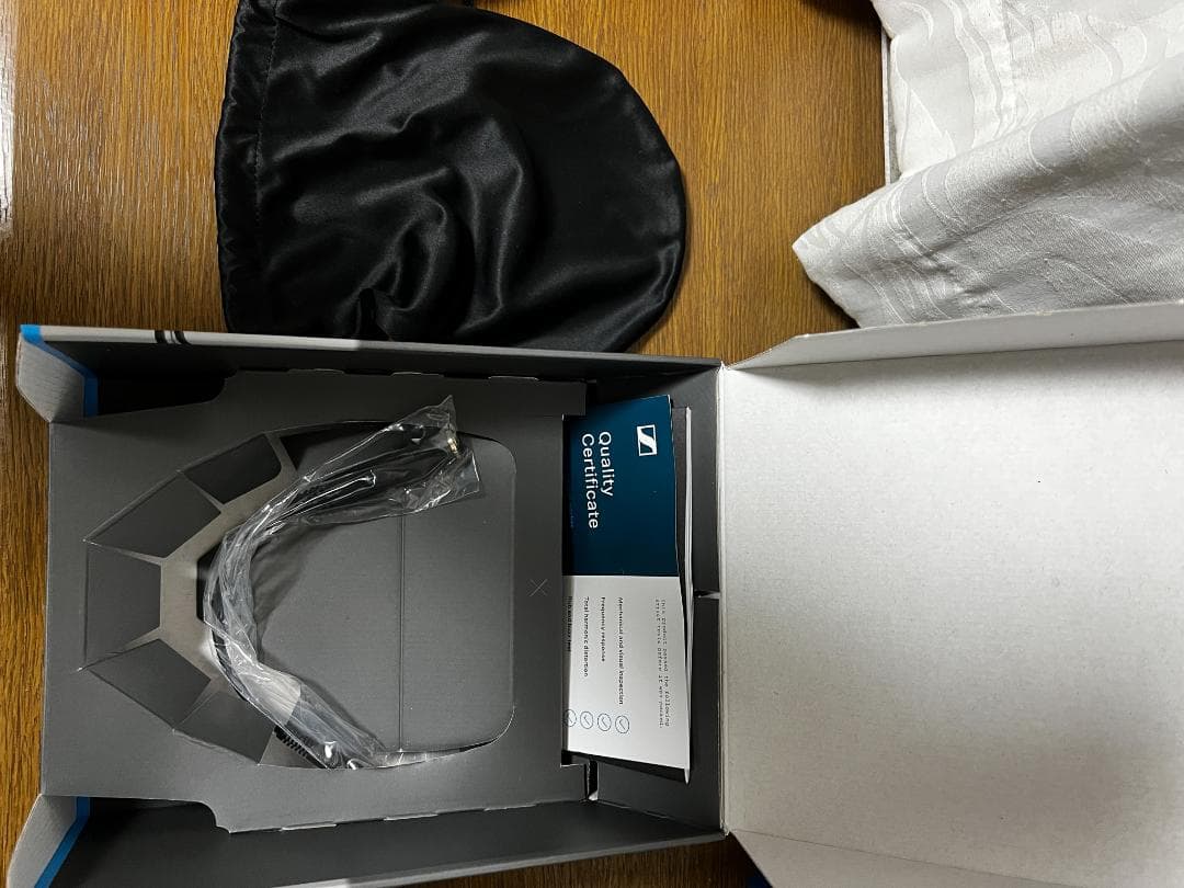 SENNHEISER ゼンハイザー　HD 660S2