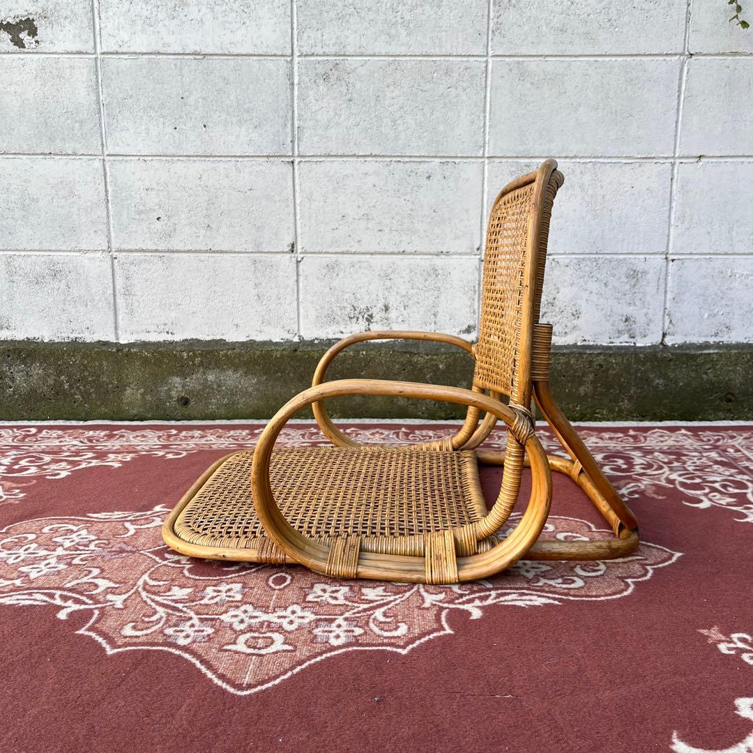 ビンテージ古家具◾️籐ラタン製 肘掛け付き 座椅子 ラタン家具 ナチュラル天然素材