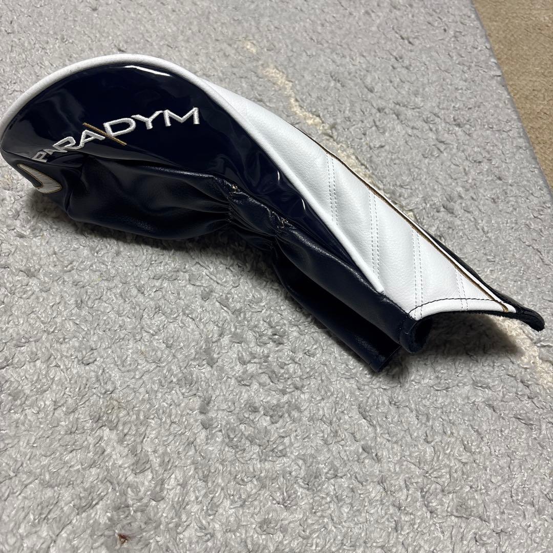 パラダイムトリプルダイヤモンド　　ドライバーヘッド。ヘッドカバー付