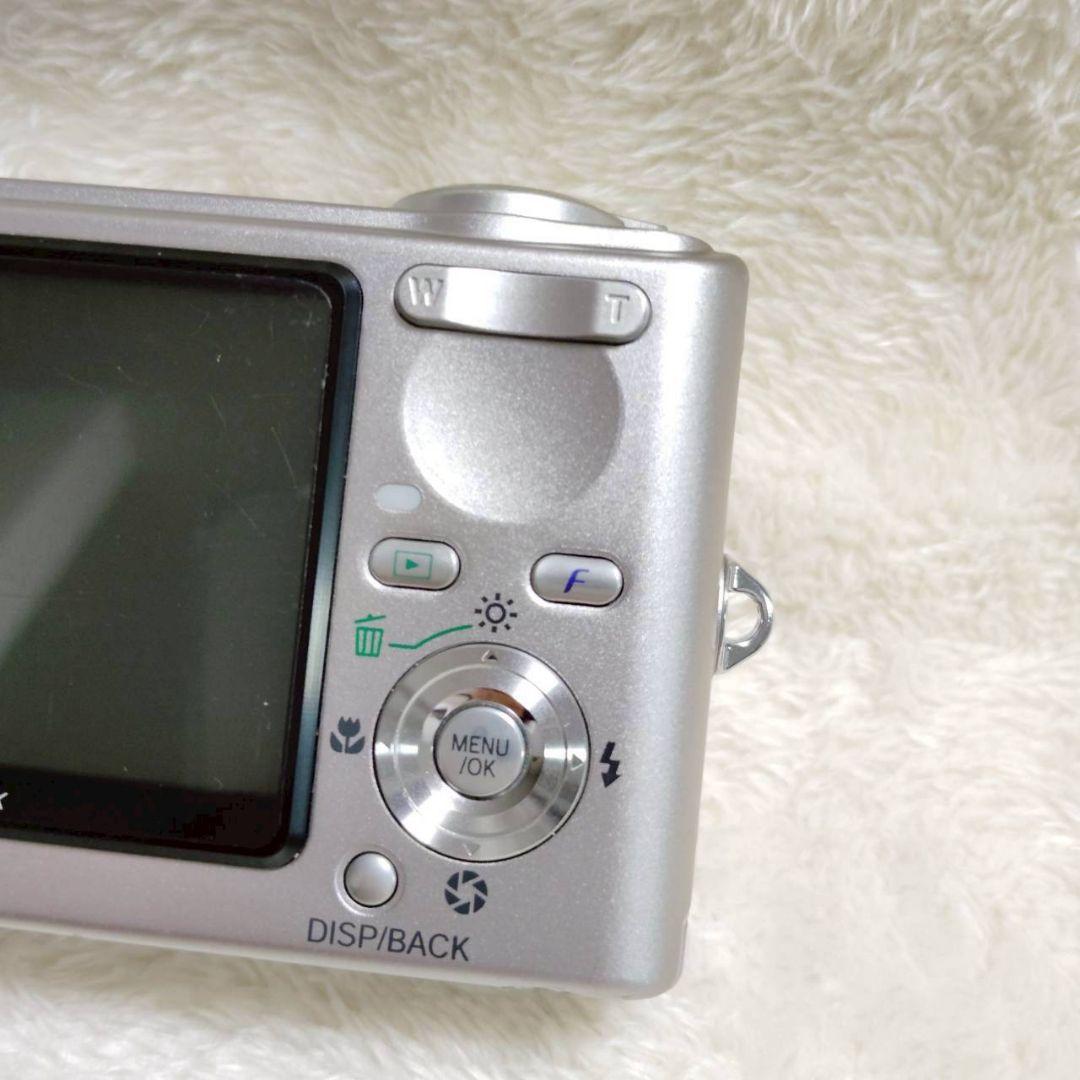 FUJIFILM FinePix F11 シルバー 箱 付属品