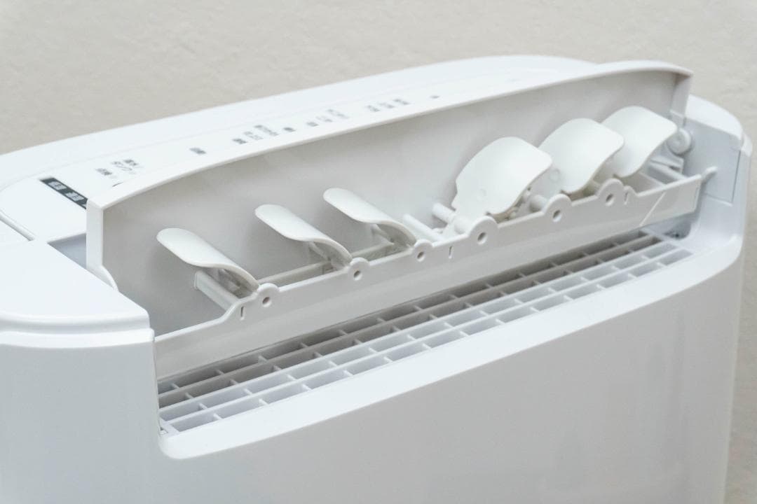 パナソニック　衣類乾燥除湿機　F-YZVX60