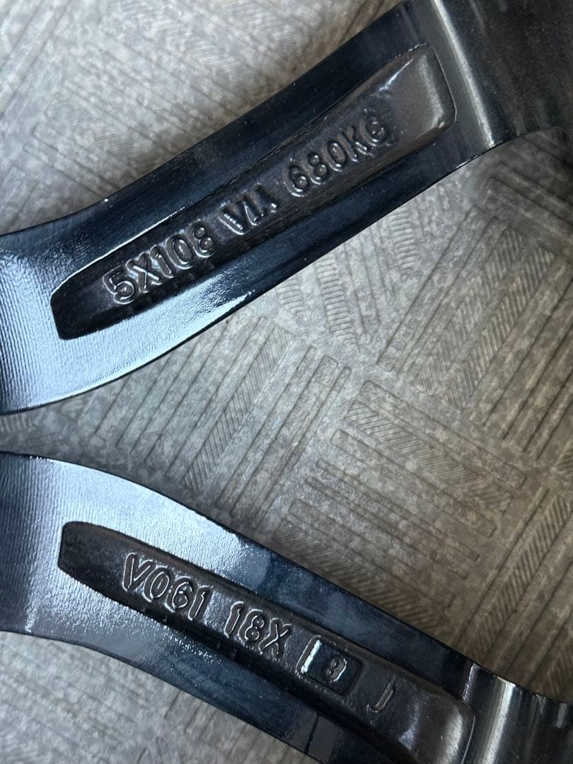 ブリヂストン DM-V3 235/60R18 スタッドレス Eurotech黒