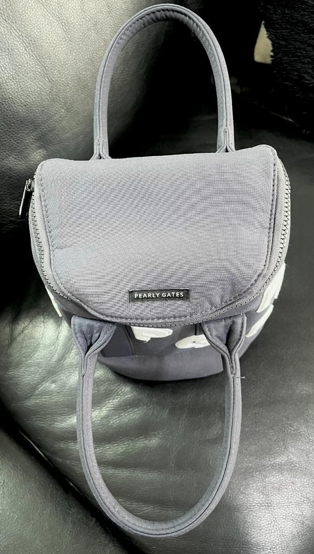 美品 パーリーゲイツ 保冷バック グレー PG ロゴ ペットボトル４本収納可能