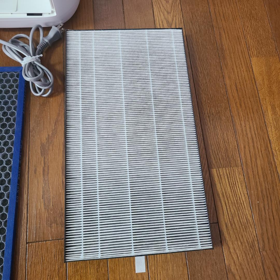 SHARP シャープ 加湿空気清浄機　KI-RS50　2024年製