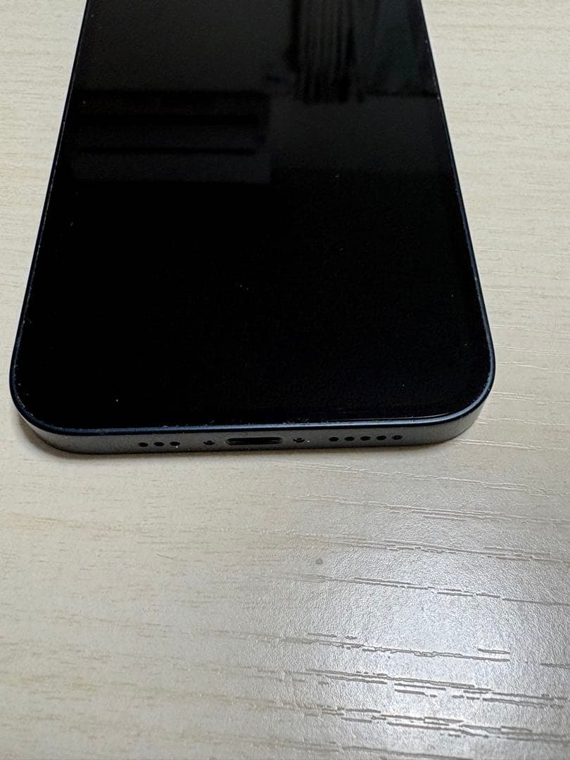 iPhone13 本体　128GB ブラック