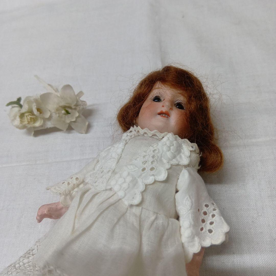♥ドイツからやって来た白いドレスがステキなアンティークビスクドール　ミニョネット
