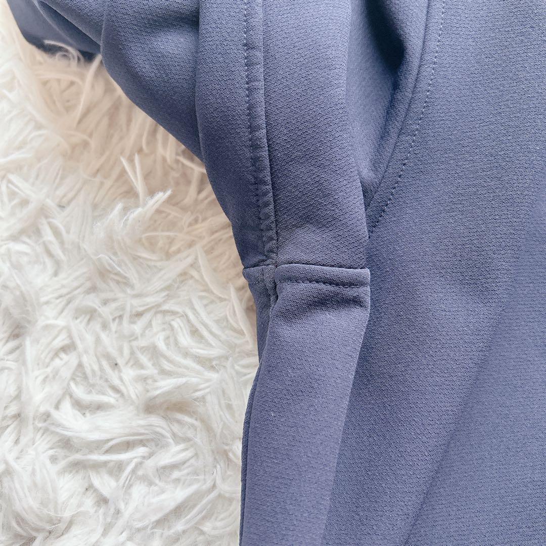 美品 マークアンドロナ ゴルフウェア 中綿ブルゾン 48 赤×紺 撥水 防寒