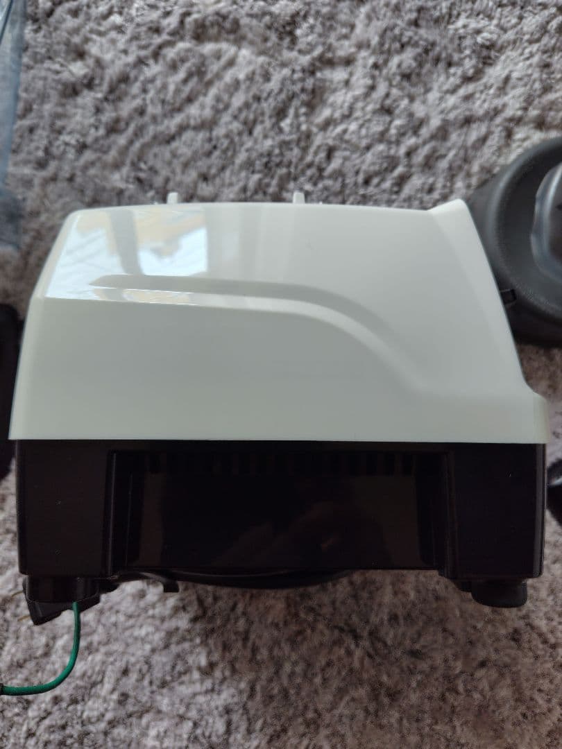 正規店Vitamix VM0202 ブレンダー 本体と付属品　フルーツでのみ使用