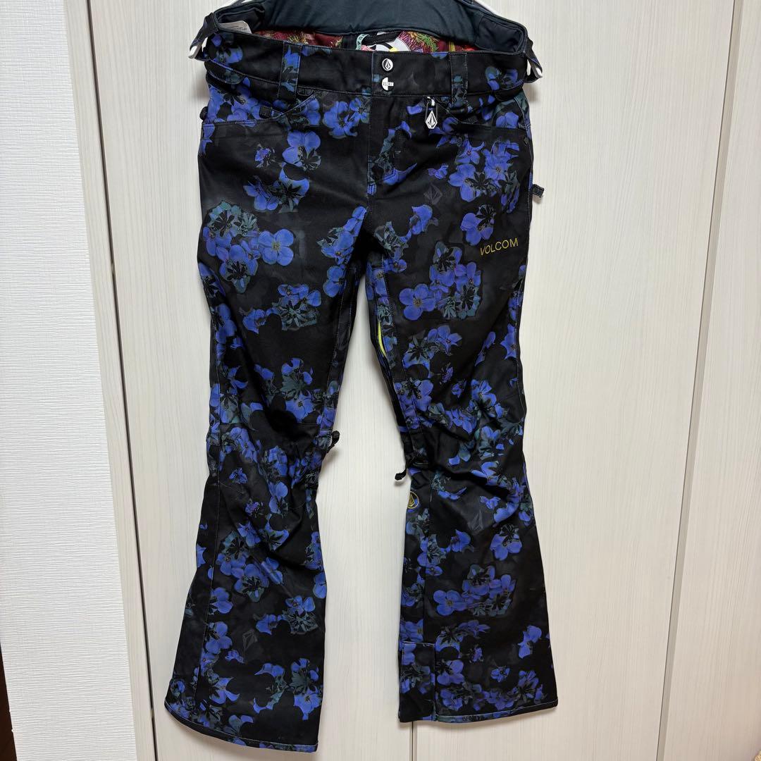 VOLCOM スノーボード　ウェア　上下セット　レディース　m s