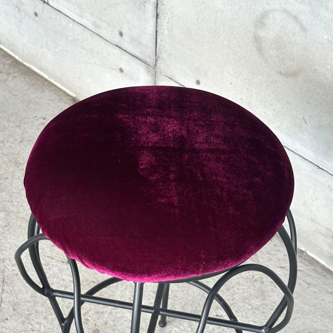 ワインベルベット×アイアン曲線脚スツール｜ロココモダンデザイン 椅子 ベロア調