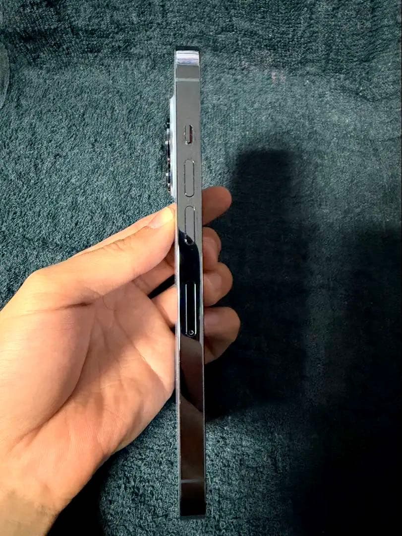 Apple iPhone 13 Pro シルバー