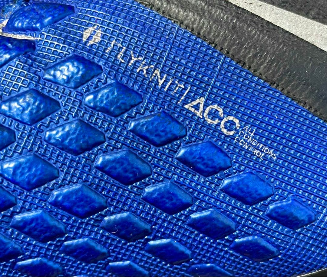 ナイキ サッカースパイク ハイパーヴェノム ファントム 3 DF FG