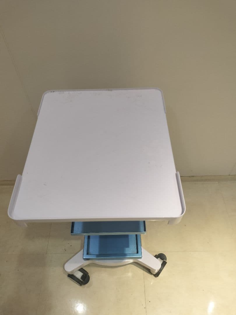 耐荷重40kg 超美品/スチール製のため頑丈】キャスター付きワゴン