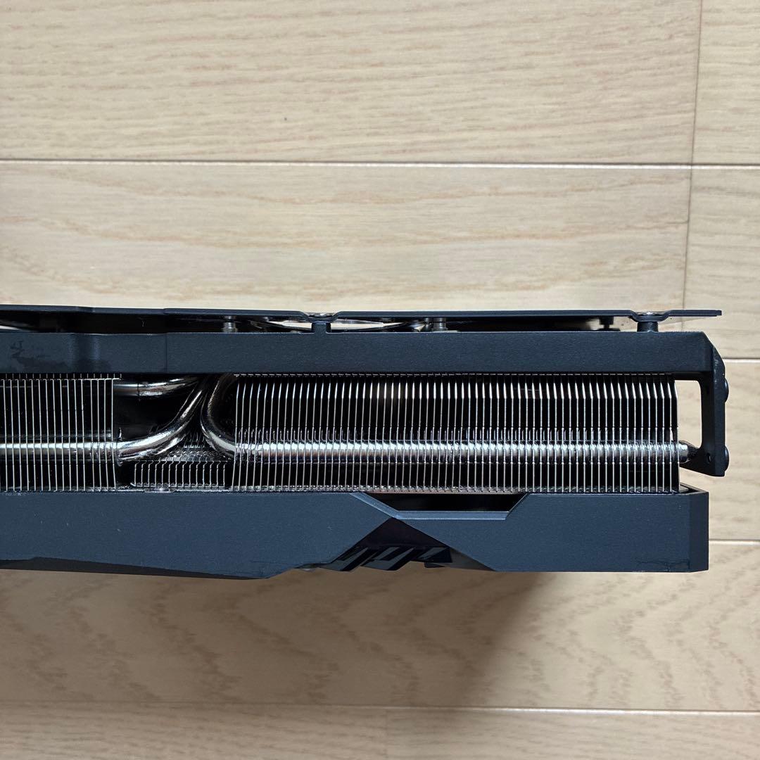 PNY 4090 ヒートシンク　3連　ファン　LED バックプレート